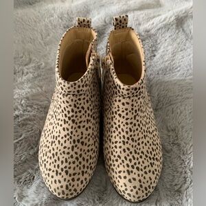 ✨5/$30✨Cat & Jack Leopard Print Kids Boots